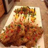 Mama's Country Smothered Pork Chops & Gravy_image