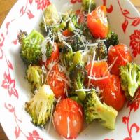 Roasted Broccoli With Cherry Tomatoes_image