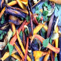 Berbere Roasted Carrots, Fennel & Mint image