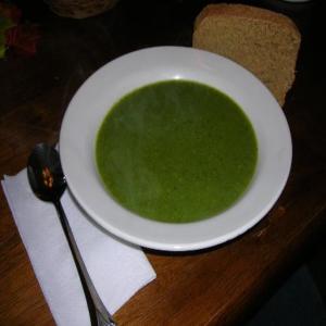 Spinach and Pea Soup image