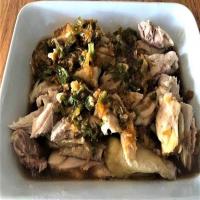 Poached Chicken with Scallion Ginger Sauce_image
