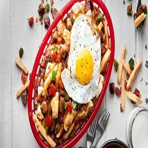 Breakfast Sausage Poutine Recipe - w/ Homemade Gravy_image