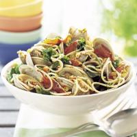 Grilled Clams with Spaghetti, Prosciutto, and Mixed Greens_image