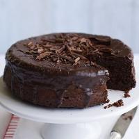 Eggless chocolate & beetroot blitz & bake cake_image