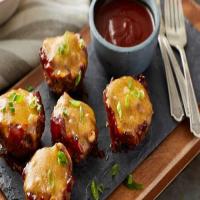 Muffin-Tin Barbecue Bacon Meatloaves image