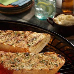 Mrs. Prophet's Roasted Garlic French Bread_image