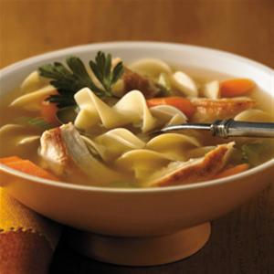 Swanson® Sensational Chicken Noodle Soup_image