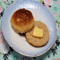 Honey Whole Wheat English Muffins_image