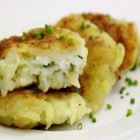 Potato Pampushki with Cheese Filling_image