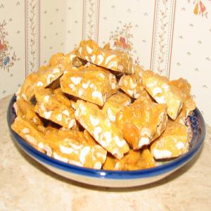 Microwave Peanut Brittle Candy image