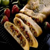 Italian Sausage Stromboli Appetizers_image