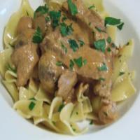 Beef Stroganoff with Egg Noodles_image