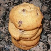 Rosy Raisin Nut Cookies image