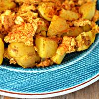 Spicy Potatoes and Scrambled Eggs image