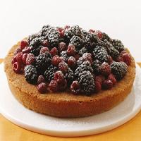 Almond Cake with Berries_image