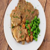 Simple Cube Steak Casserole With Potatoes and Carrots Recipe_image