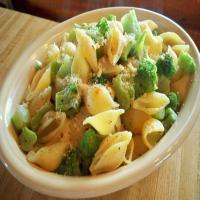 Broccoli & Garlic Pasta for One image