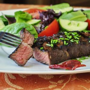 Garlic and Five Spice Grilled Steak - Rock Recipes_image