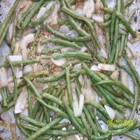 Roasted Green Beans With Garlic and Onions_image