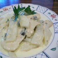 Blue Cheese Pear Chicken image