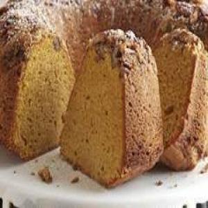 Pecan Crusted Sweet Potato Pound Cake_image