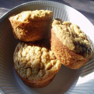 Can't Believe It's Whole Grain Delicious Raisin/Craisin Muffins_image