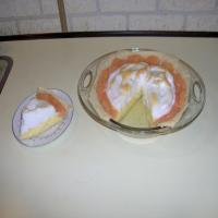 Yankee Grapefruit Meringue Pie image