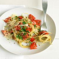 Spaghetti with Tomatoes and Tarragon image