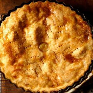 MAPLE, APPLE AND CHEDDAR PIE image
