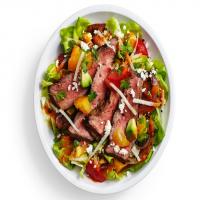 Steak Salad with Tomato Vinaigrette_image