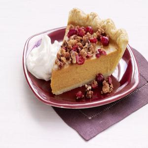 The Ultimate Pumpkin Pie with Crunchy Cranberry Topping_image
