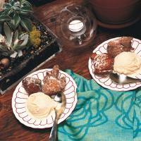 Apple Fritters with Bourbon Ice Cream_image