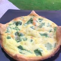 Individual Spinach-Ricotta Puff Pastry Quiches image