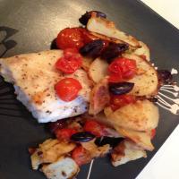 Roasted Cod With Potatoes and Olives_image