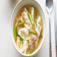 Mandu Guk (Korean Dumpling Soup)_image
