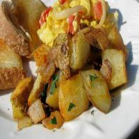 Pan-Fried Potatoes With Paprika And Lemon_image