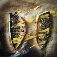 Roasted Mackerel with Garlic and Paprika_image