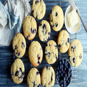 No Brainer Never-Fail Blueberry Muffins_image