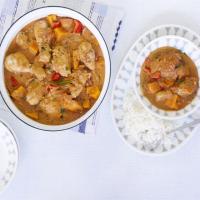 Spicy African chicken stew image