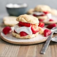 Vegan Strawberry Shortcake {gluten free}_image