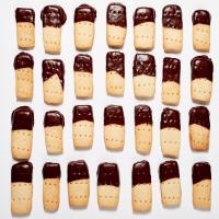 Chocolate-Dipped Shortbread_image