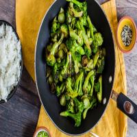Pan-Roasted Broccoli image