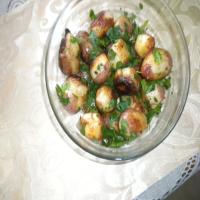 Sautéed New Potatoes With Parsley_image