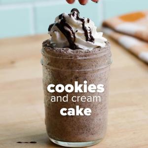 Cookies And Cream Cake In A Jar Recipe by Tasty_image