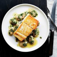 Pan-Roasted Halibut with Herbed Corona Beans_image