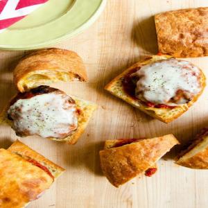 Air-Fried Pizza Burgers_image