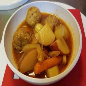 Souper-Simple Meatball Stew_image
