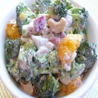 Broccoli Salad With Mandarin Oranges and Cashews_image