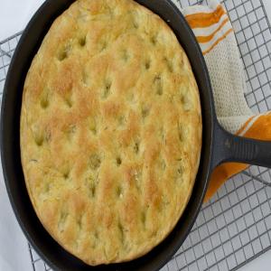 One Hour Rosemary Focaccia Bread_image