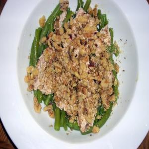 Marinated Goat Cheese and Walnuts Meets Green Beans_image
